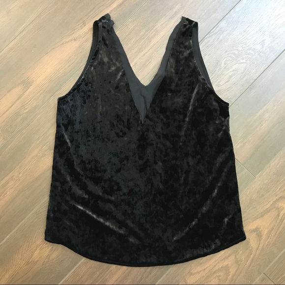 ✨3 for $25 Sanctuary velvet top - Picture 1 of 3